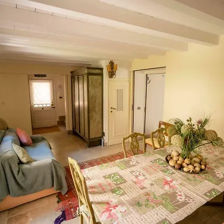 Palazzetto Del Pozzo Ferienhaus